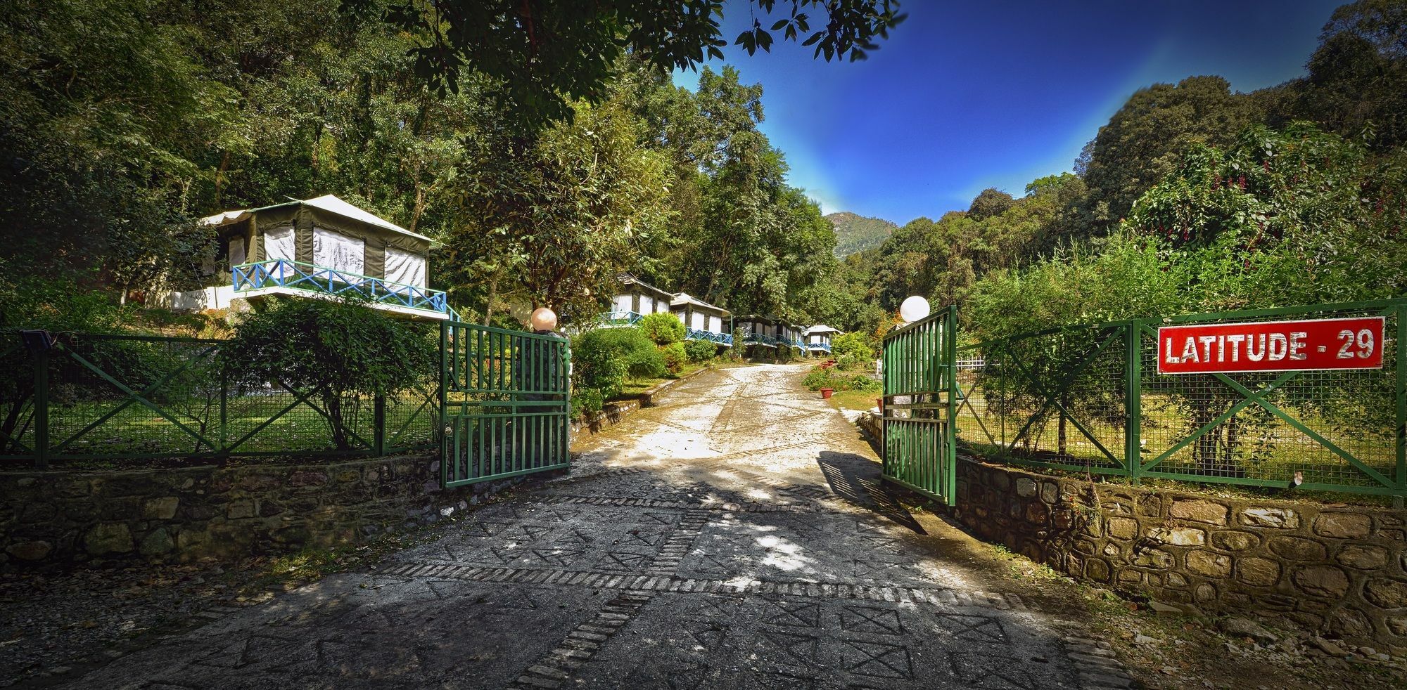 Latitude 29 By The Lake Resort Naukuchiatal Exterior photo